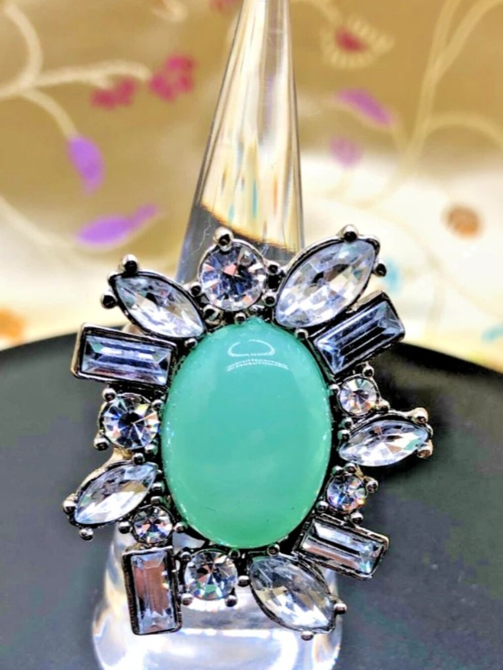 Arnold Scaasi Starburst Cocktail Ring Green Cabochon size 8.5 Vintage, oversize - Picture 3 of 13